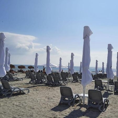 Ferienwohnung Holiday Rezidence Kazeboo Beach Năvodari Exterior foto