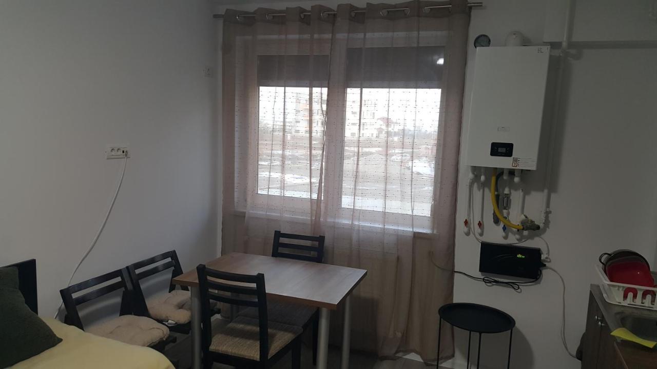 Ferienwohnung Holiday Rezidence Kazeboo Beach Năvodari Exterior foto